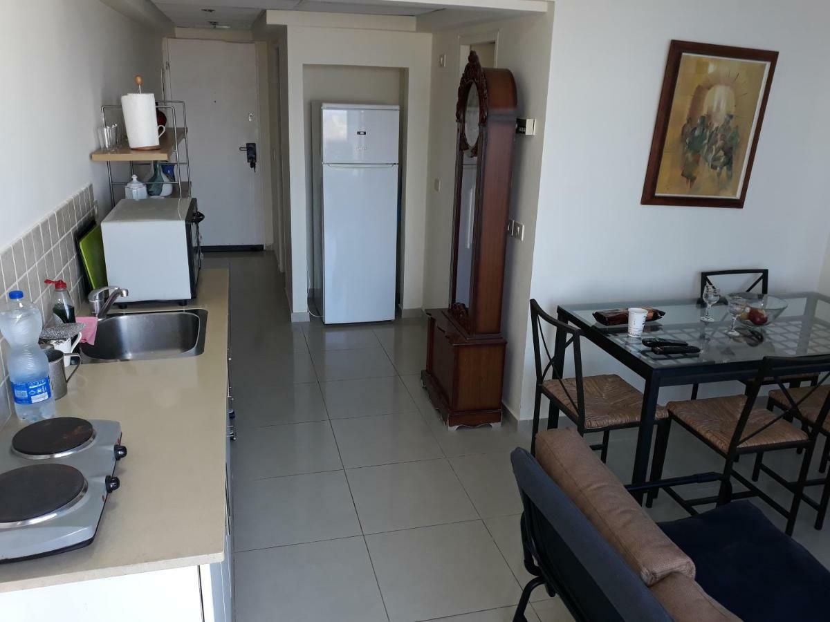 Havat Habaron Vacation Apartment Zikhron Ya‘akov Luaran gambar